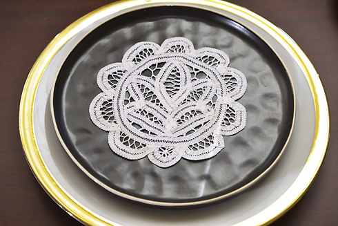 Belgium 106 All Lace Doilies 5" Round. All Battenburg Doily - Click Image to Close